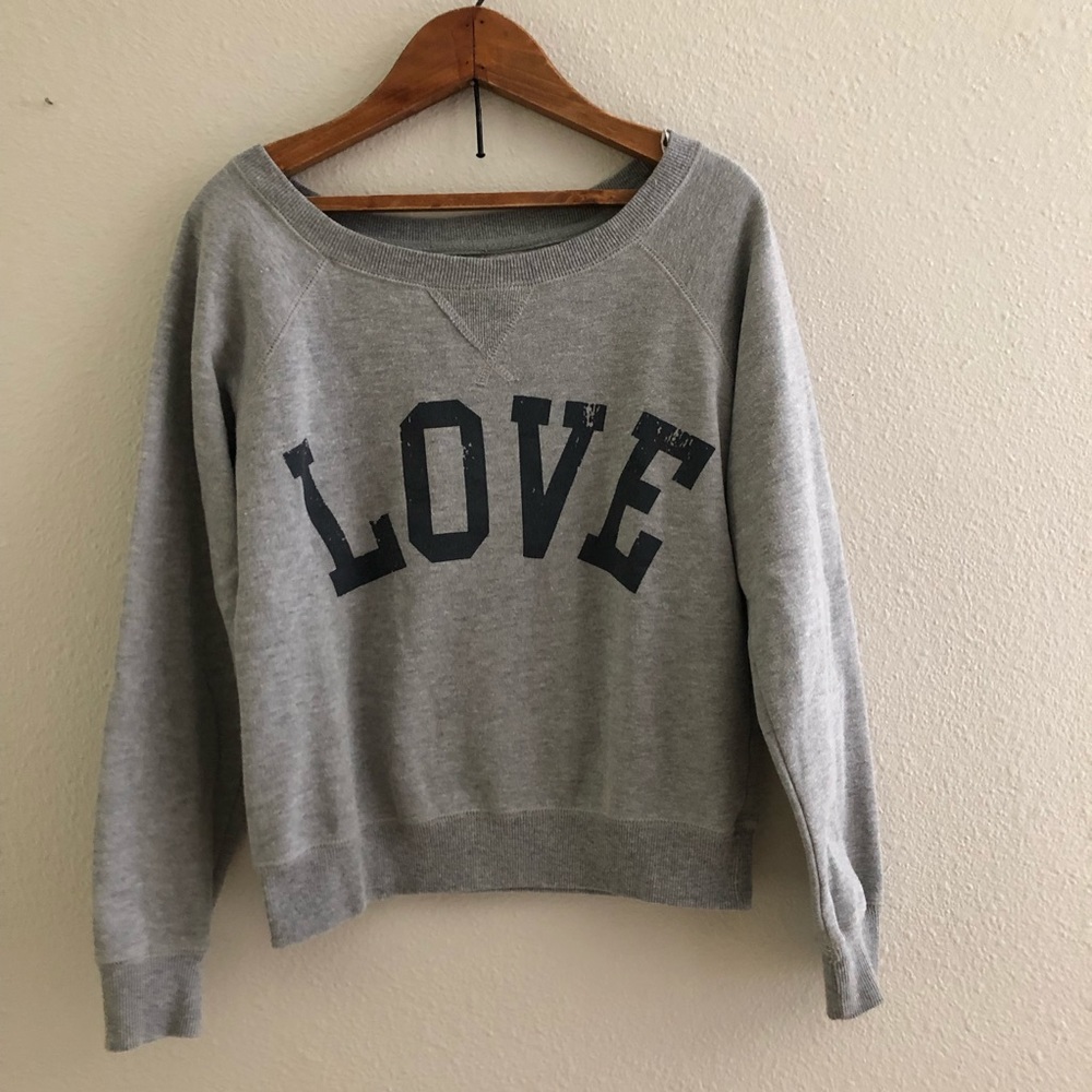 Gray pullover “love”